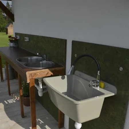 Kamper Park Przystan Na Grapie - Parcele Kamperowe Lub Namiotowe 营地 Nowa Biala